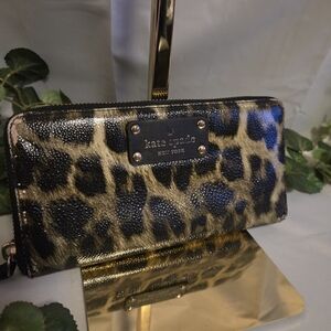 Title: Kate Spade Leopard Zip Around Wallet Animal Print Continental Clutch Wall